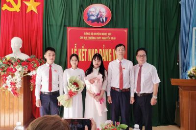 Chi bộ trường THPT Nguyễn Trãi làm tốt công tác  phát triển đảng viên trong học sinh THPT
