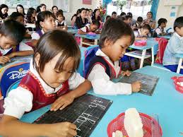Dạy tiếng Việt cho học sinh người dân tộc thiểu số