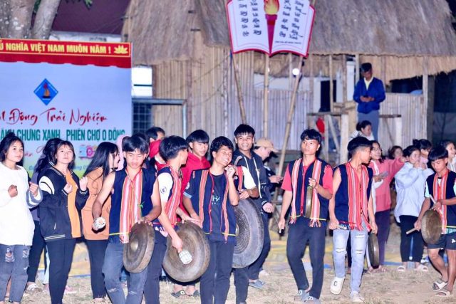 Các hoạt động trải nghiệm tết cổ truyền của các trường học trên địa bàn tỉnh Kon Tum